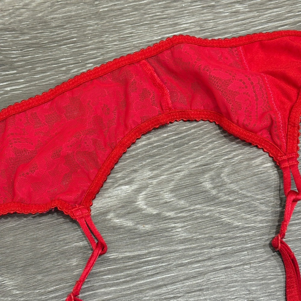 Victoria's Secret Deadstock '10 Red Pink Lace Satin Garter Belt M/L New Coquette - Picture 11 of 13